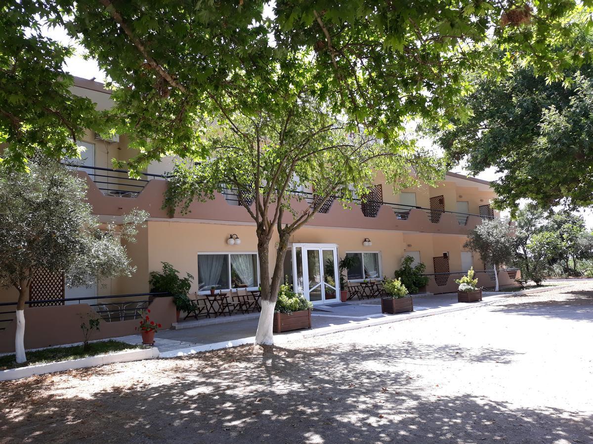 Hotel Isidora Loutros Экстерьер фото